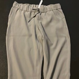 Lululemon cropped pant SZ 10